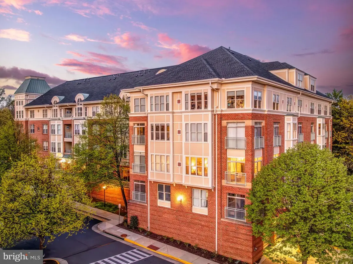 1851 Stratford Park Pl #212, Reston, VA 20190 - #1