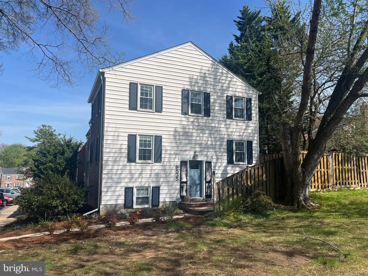 9535 Burdett Rd, Burke, VA 22015 - #1