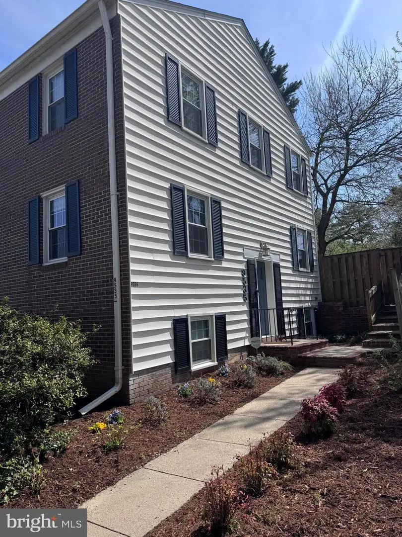 9535 Burdett Rd, Burke, VA 22015 - #3