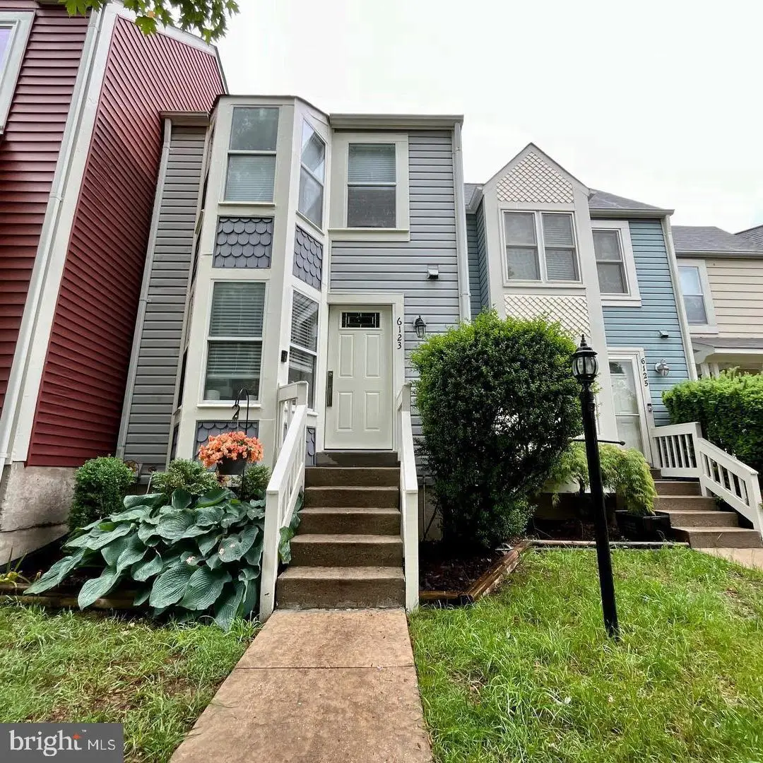 6123 Liverpool Ln, Alexandria, VA 22315 - #1