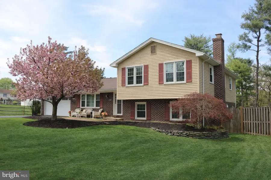 11224 Stamper Ct, Oakton, VA 22124 - #2