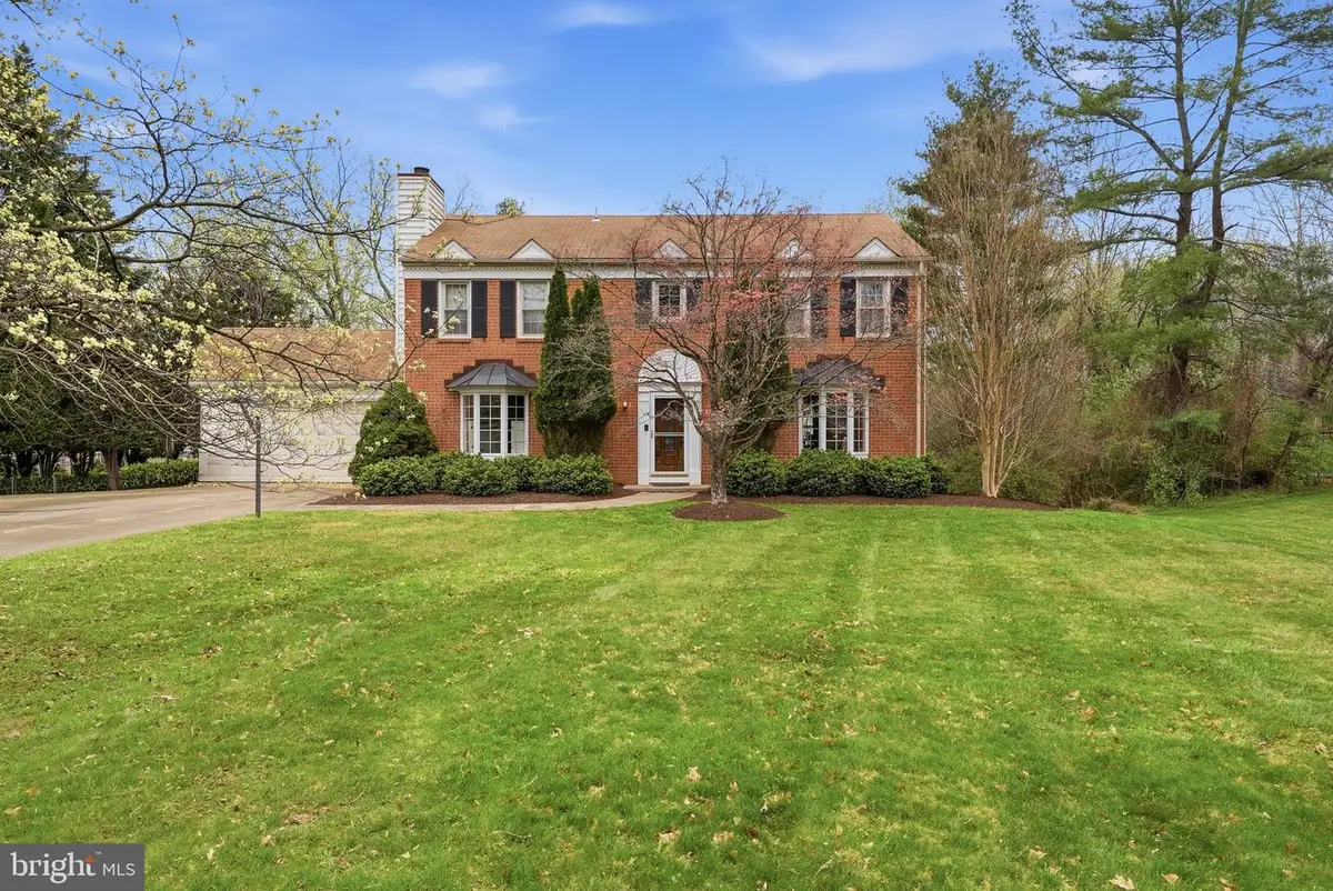 9800 Kohoutek Ct, Vienna, VA 22182 - #1