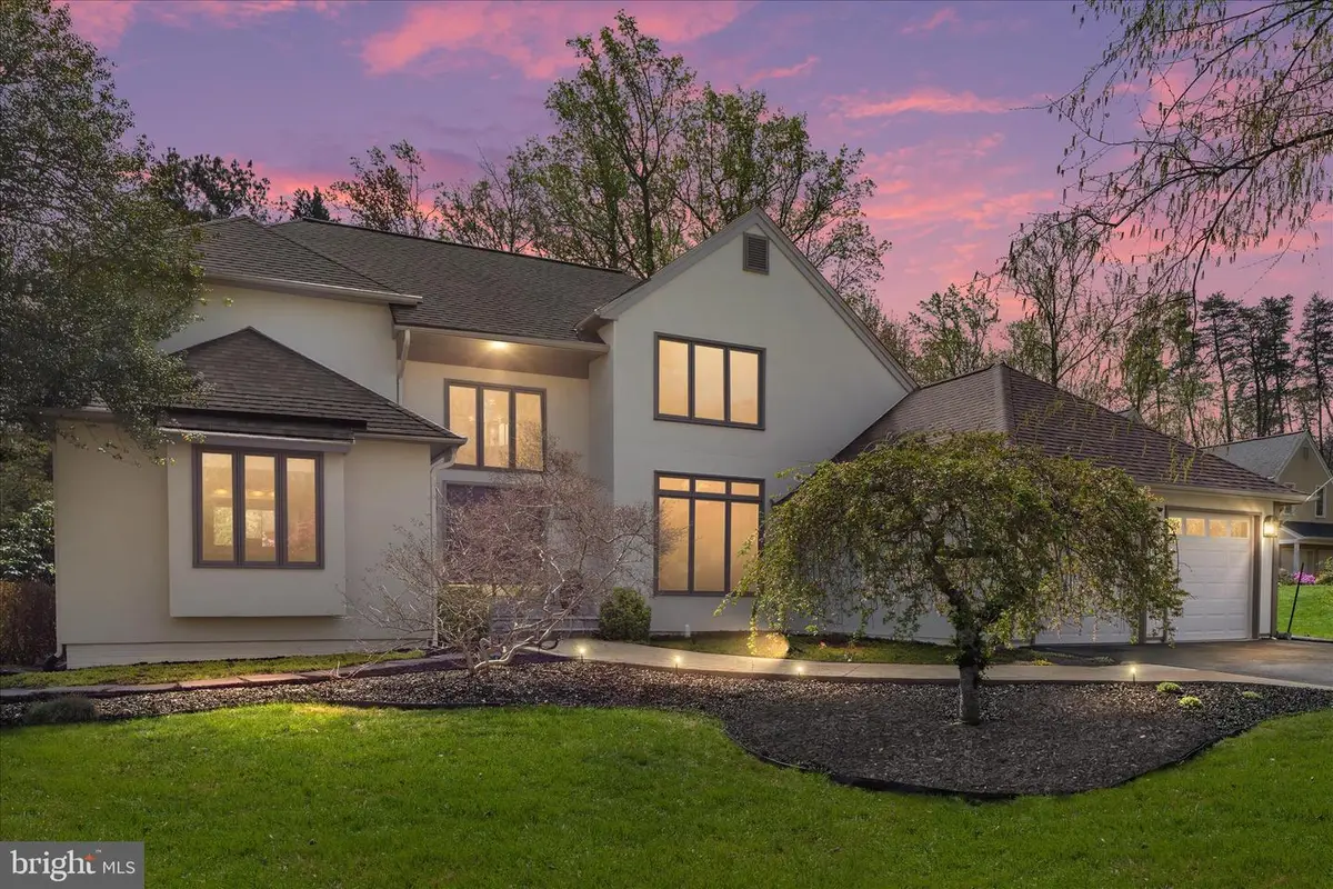 9107 Meadowcreek Ln, Lorton, VA 22079 - #1