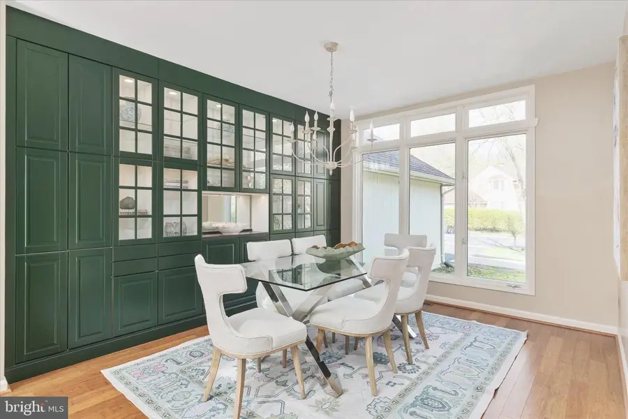 9107 Meadowcreek Ln, Lorton, VA 22079 - #3