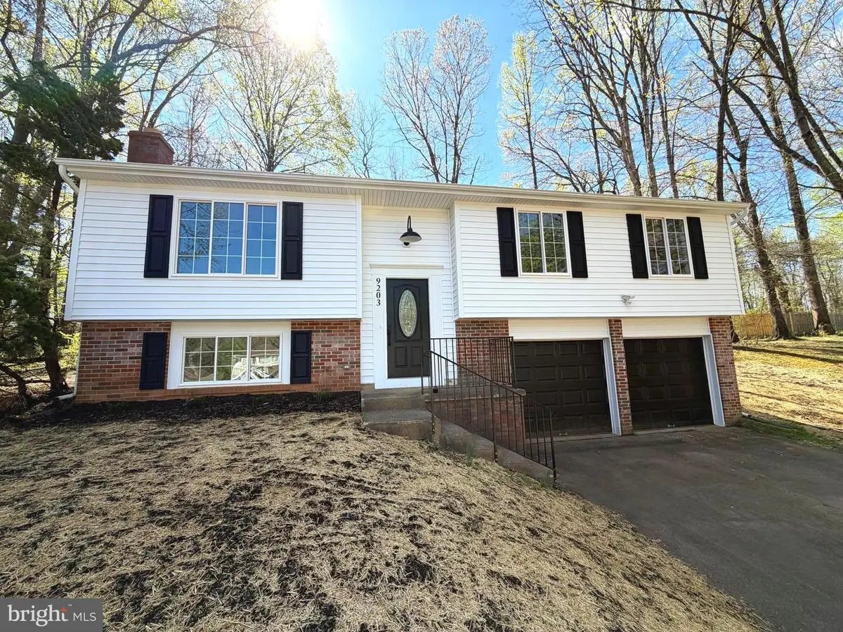 9203 Fox Lair Dr, Burke, VA 22015 - #1