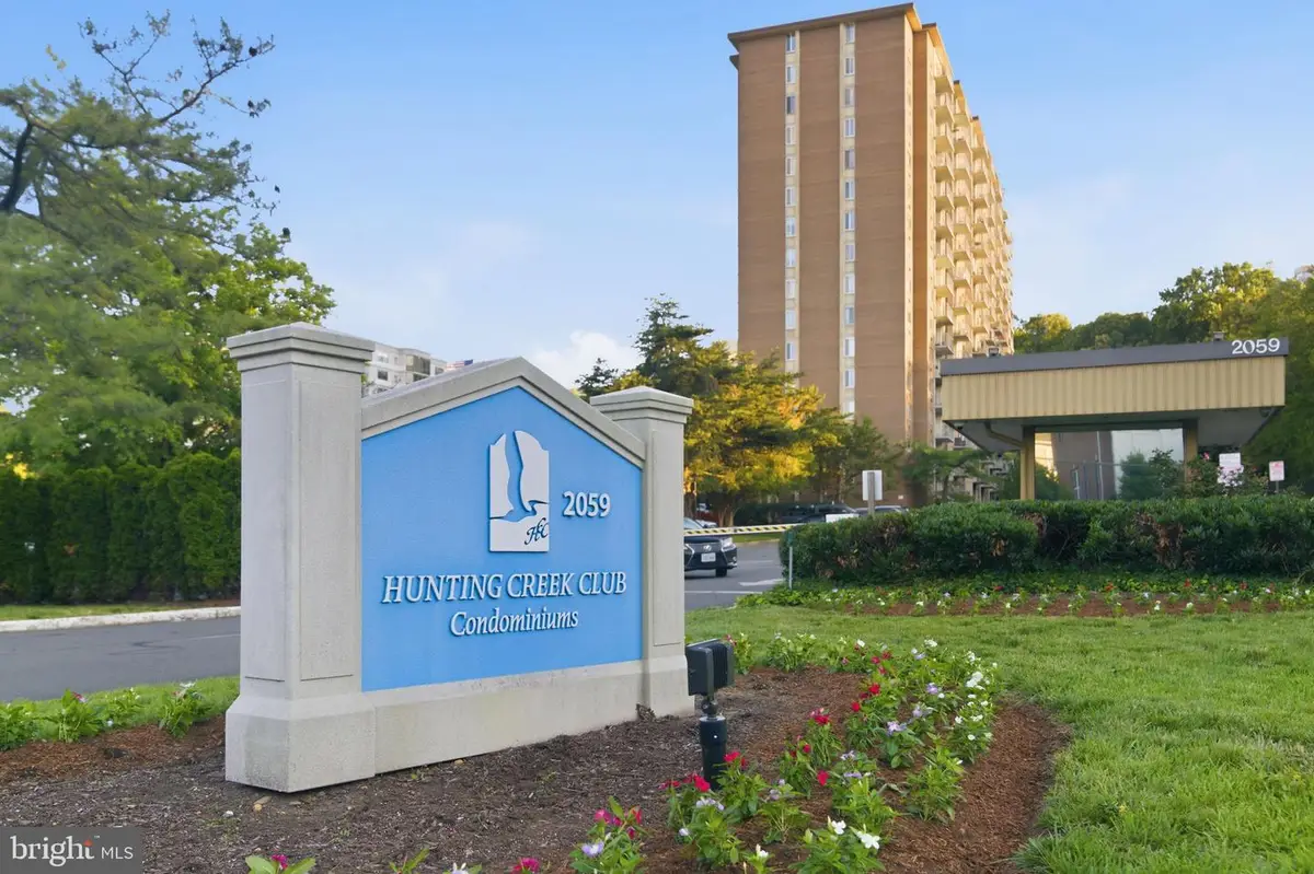 2059 Huntington Ave #304, Alexandria, VA 22303 - #1