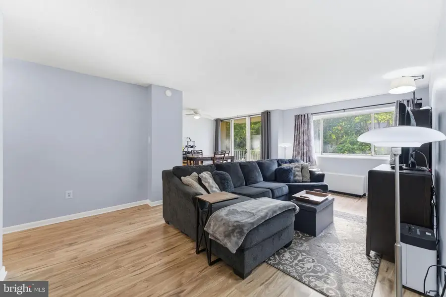 2059 Huntington Ave #304, Alexandria, VA 22303 - #3
