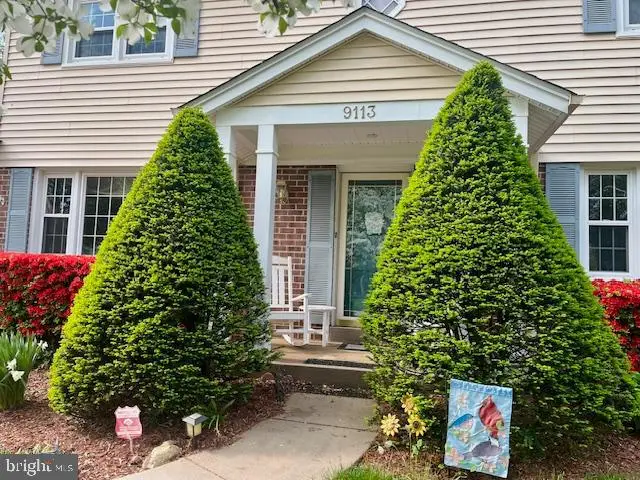 9113 Donna Dean Dr, Springfield, VA 22153 - #3