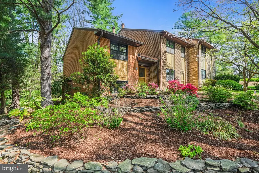 11334 Headlands Ct, Reston, VA 20191 - #2