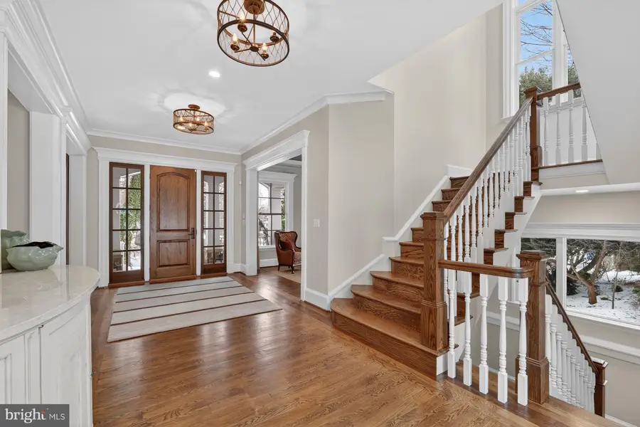 1420 Kurtz Rd, McLean, VA 22101 - #2