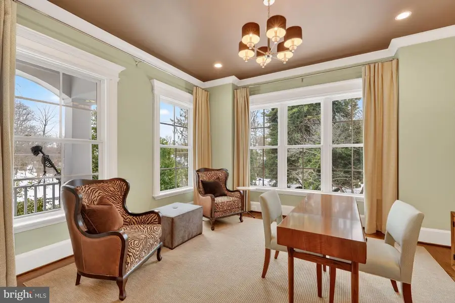 1420 Kurtz Rd, McLean, VA 22101 - #3