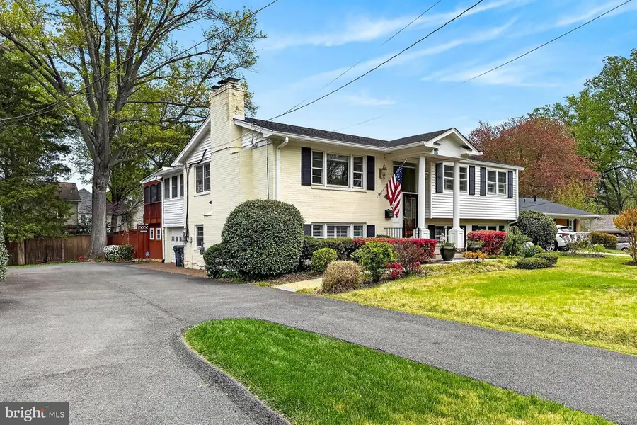 7052 Wardell St, Annandale, VA 22003 - #2