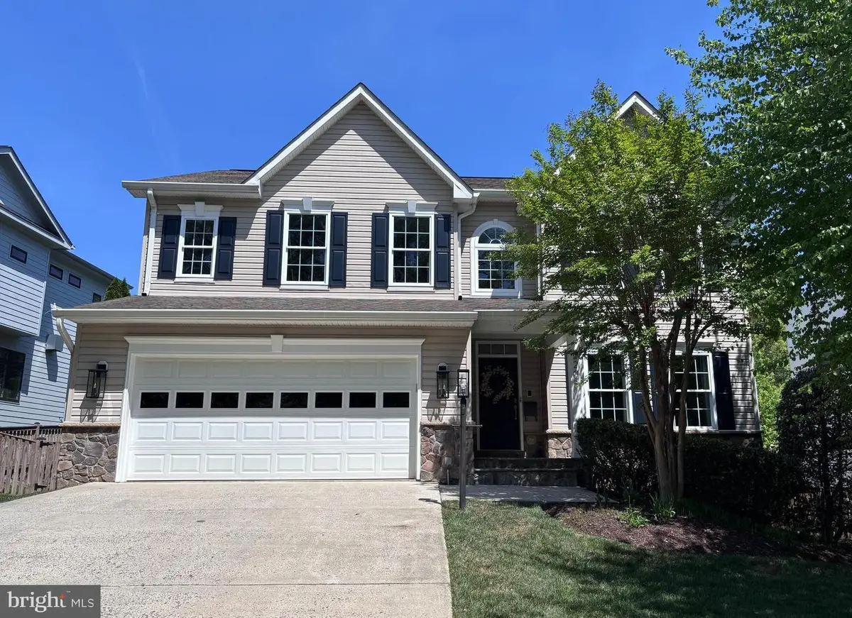 2205 Westmoreland St, Falls Church, VA 22043 - #1