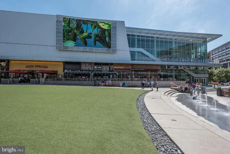 2205 Westmoreland St, Falls Church, VA 22043 - #3