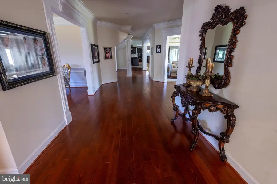 5717 Old Clifton Rd, Clifton, VA 20124 - #2