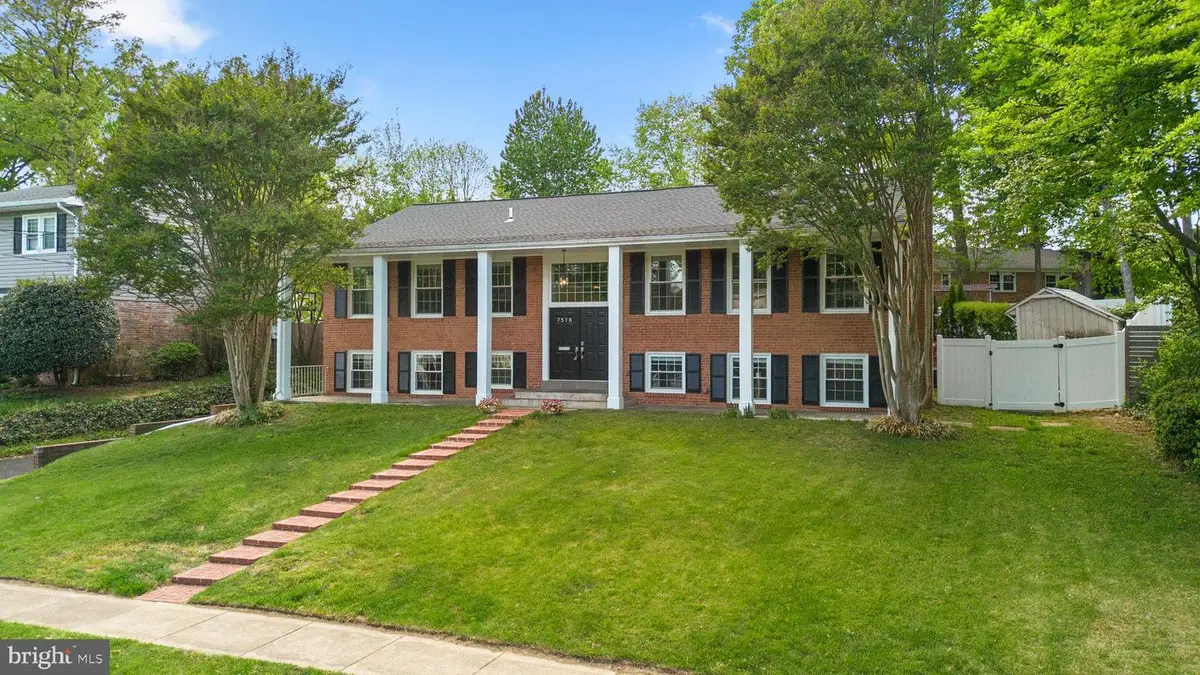7518 Salem Rd, Falls Church, VA 22043 - #1
