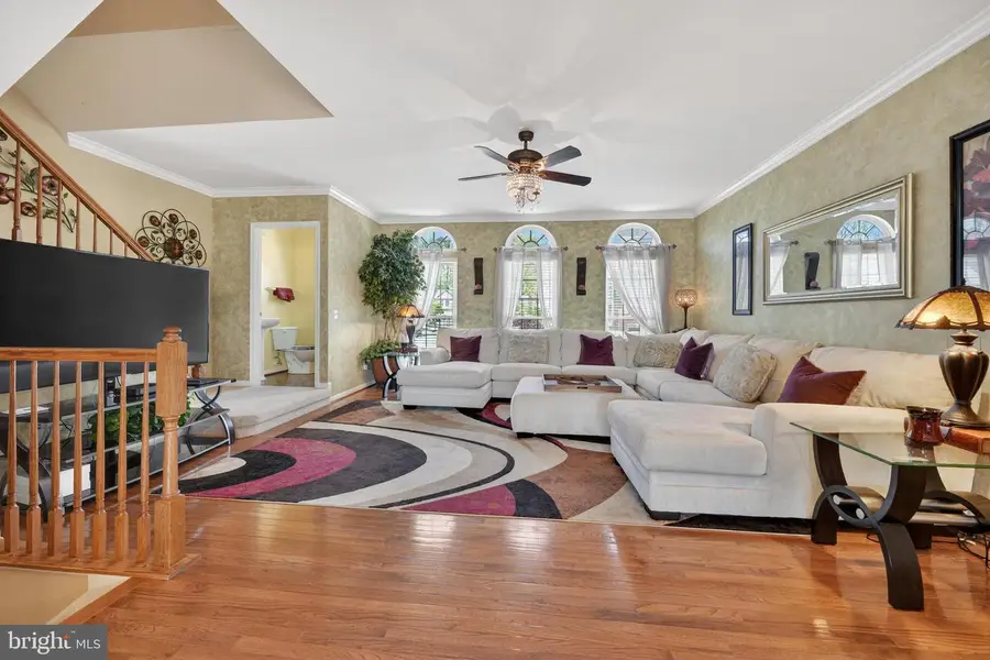 8465 Kirby Lionsdale Dr, Lorton, VA 22079 - #2