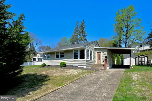 7118 Arlington Blvd, FALLS CHURCH, VA 22042