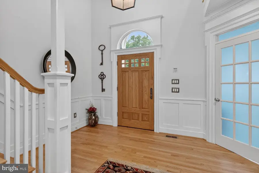 303 Talahi Rd Se, Vienna, VA 22180 - #2
