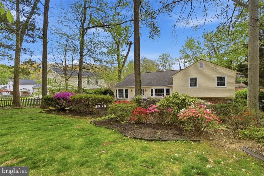 4326 Duncan Dr, Annandale, VA 22003 - #2