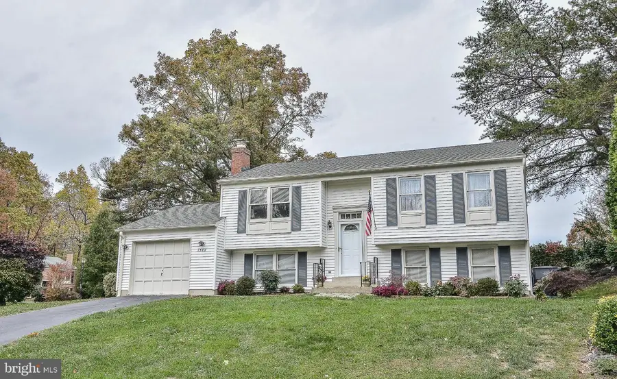 1502 Hiddenbrook Dr, Herndon, VA 20170 - #2