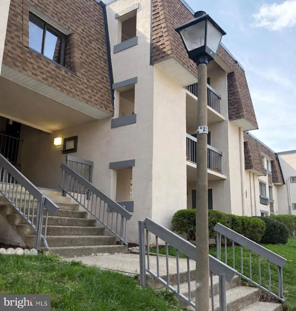 3803 Laramie Pl #122g, Alexandria, VA 22309 - #1