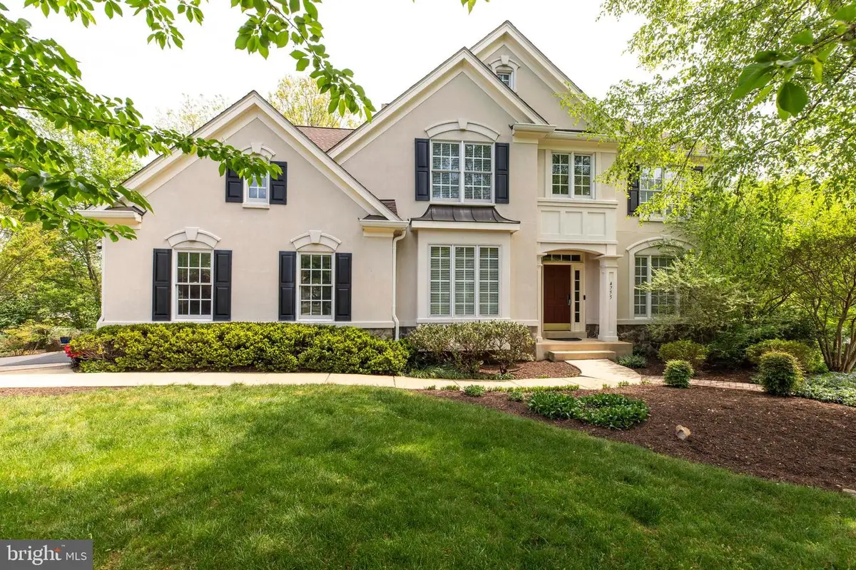 4755 Sun Orchard Dr, Chantilly, VA 20151 - #1