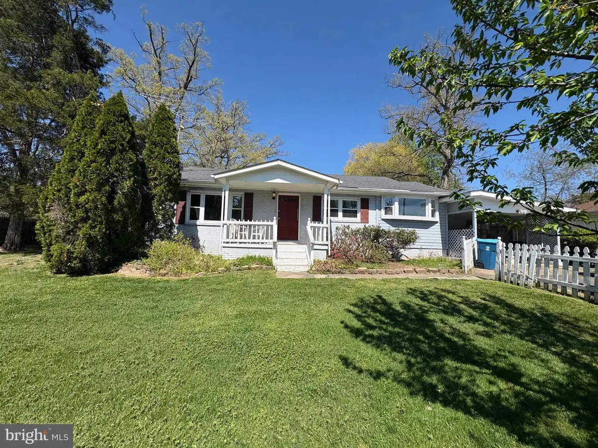 9008 Jameson St, Lorton, VA 22079 - #1