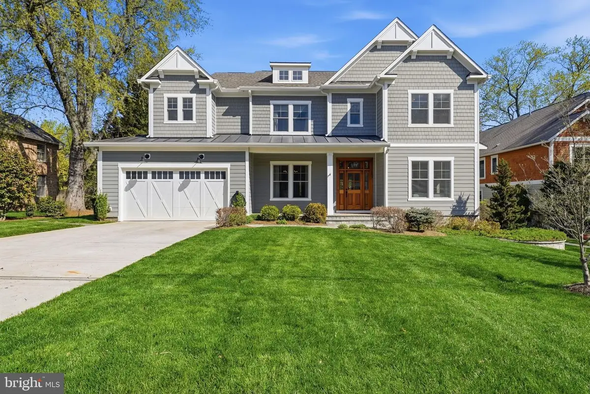 427 Orchard St Nw, Vienna, VA 22180 - #1