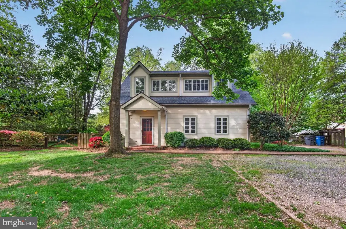 4610 Backlick Rd, Annandale, VA 22003 - #1