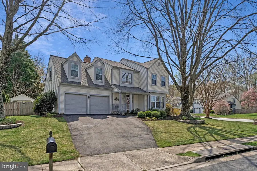 8933 Triple Ridge Rd, Fairfax Station, VA 22039 - #2