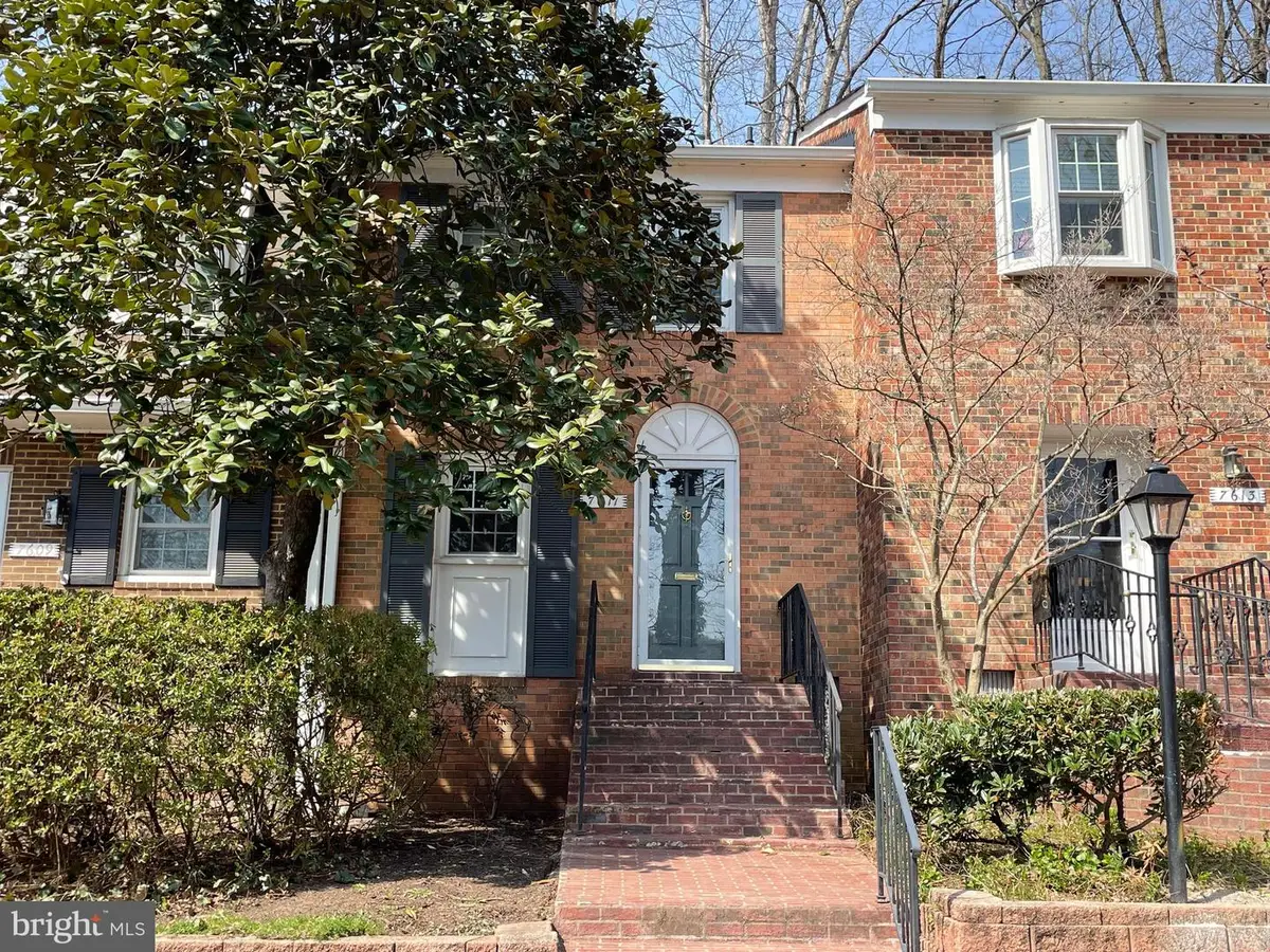 7611 Tiverton Dr, Springfield, VA 22152 - #1