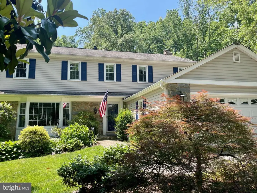 9321 Tovito Dr, Fairfax, VA 22031 - #3