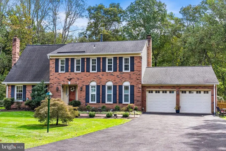 10103 Tamarack Dr, Vienna, VA 22182 - #2