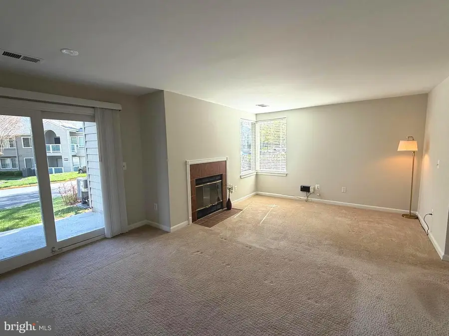 1512-c Summerchase Ct, Reston, VA 20194 - #3