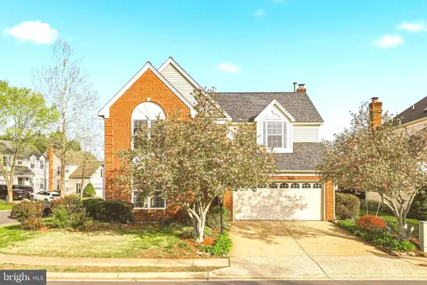 5804 Stone Creek Dr, CENTREVILLE, VA 20120