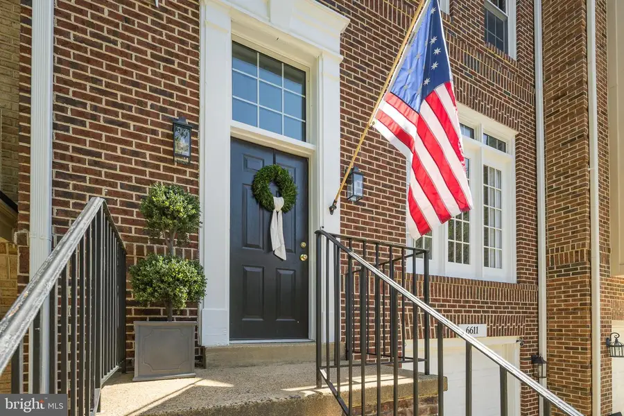 6611 Dunwich Way, Alexandria, VA 22315 - #2