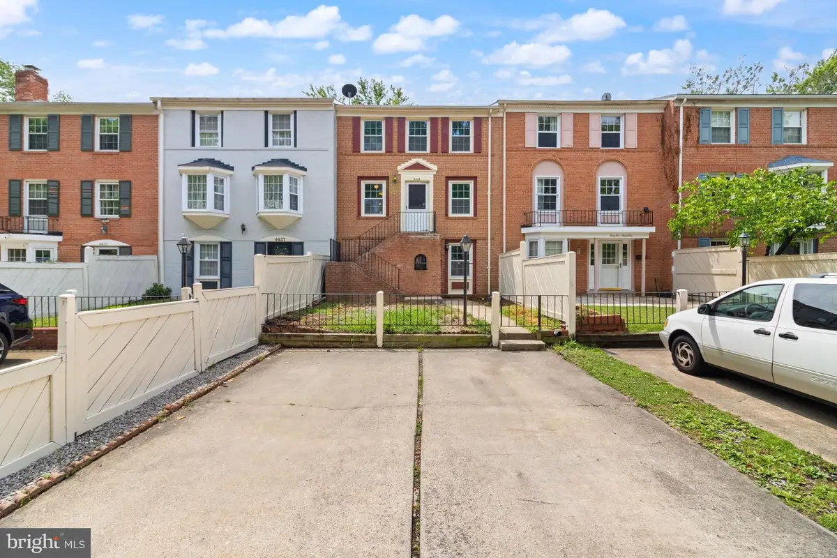 4429 Longworthe Sq, Alexandria, VA 22309 - #1