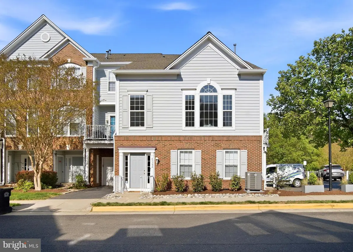 6338 Eagle Ridge Ln #a, Alexandria, VA 22312 - #1