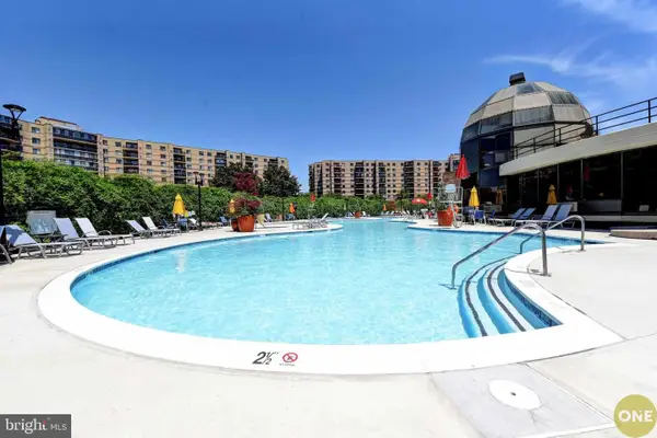 8360 Greensboro Dr #1003, MCLEAN, VA 22102