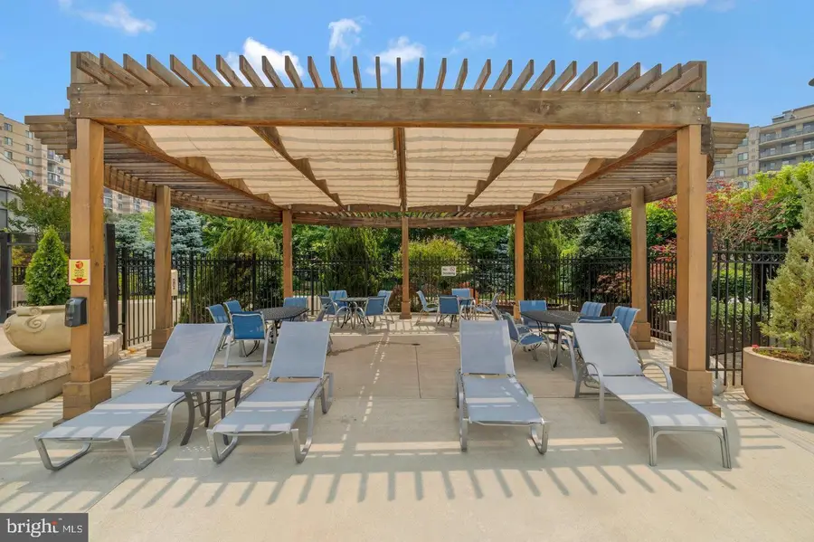 8360 Greensboro Dr #1003, McLean, VA 22102 - #3