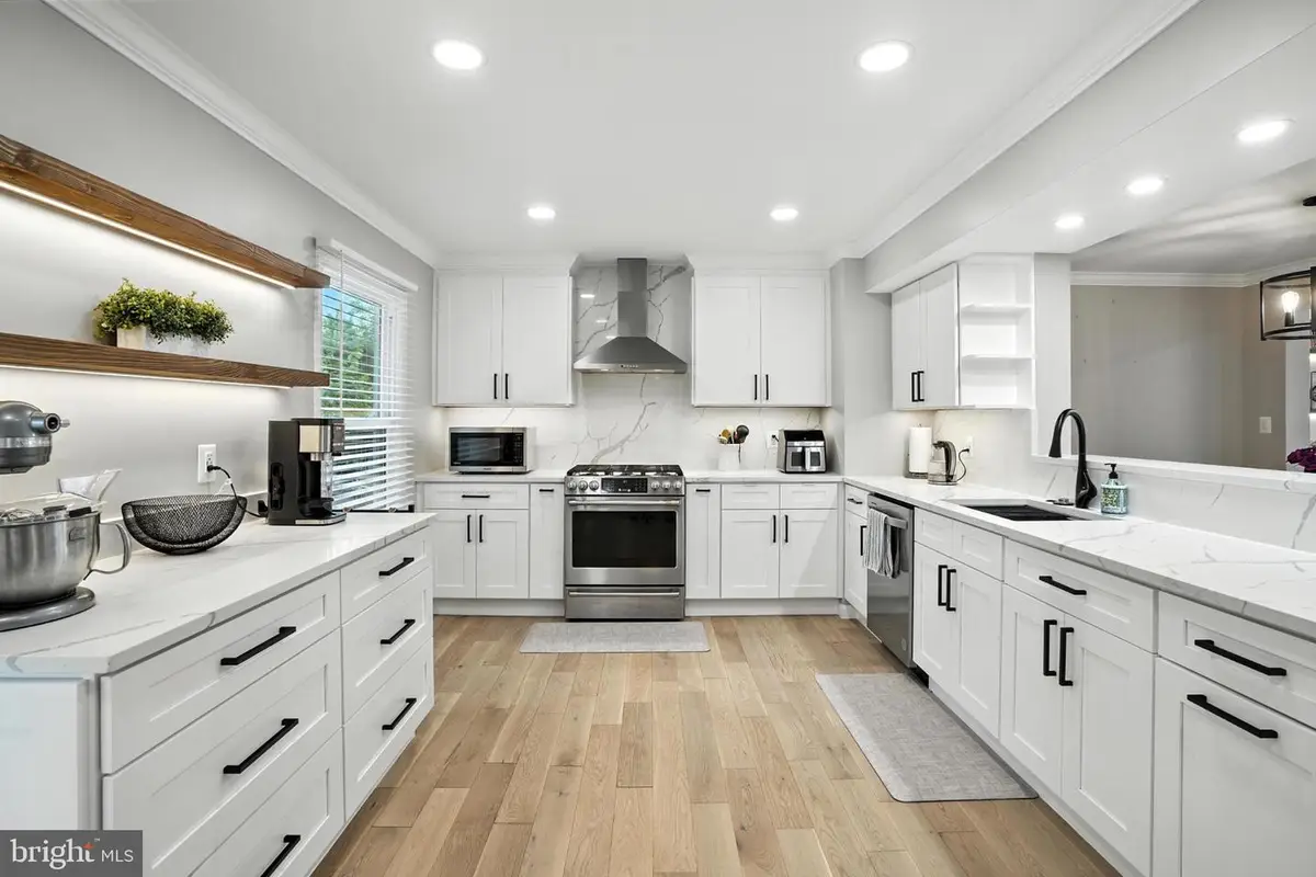 6586 Morning Meadow Dr, Alexandria, VA 22315 - #1