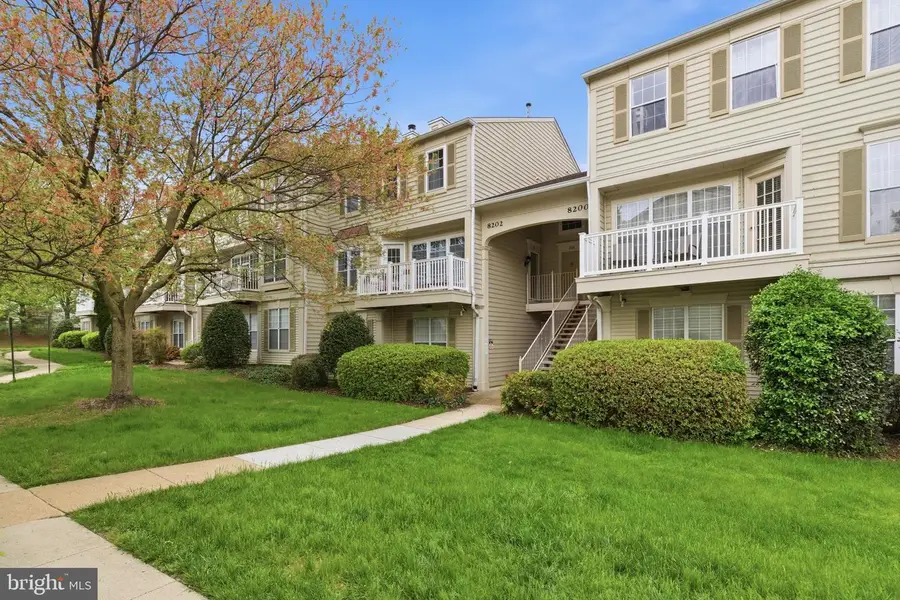 8200 Catbird Cir #201, Lorton, VA 22079 - #2