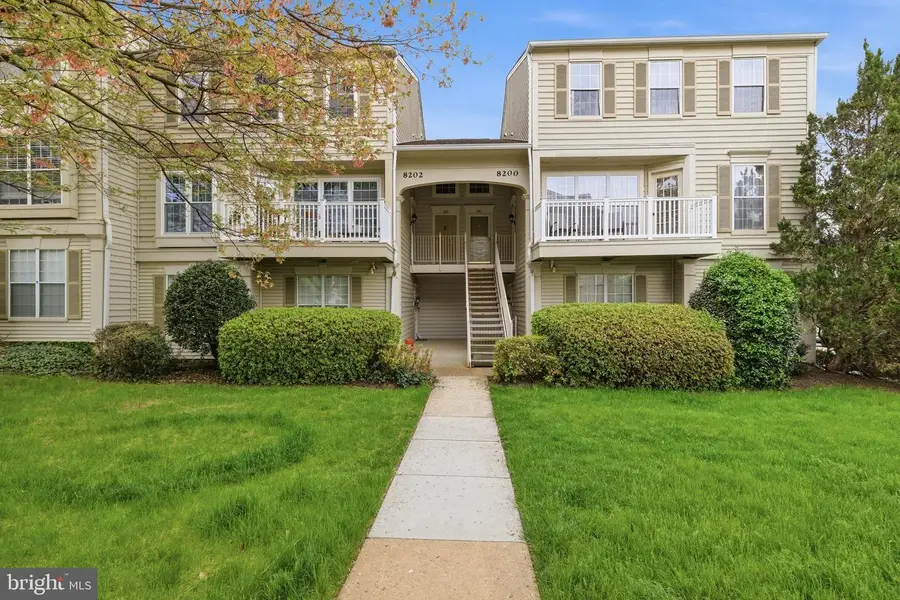 8200 Catbird Cir #201, Lorton, VA 22079 - #3