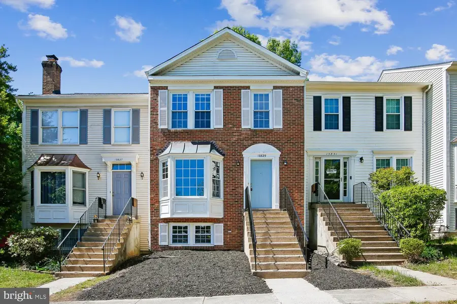 13829 Wakley Ct, Centreville, VA 20121 - #2