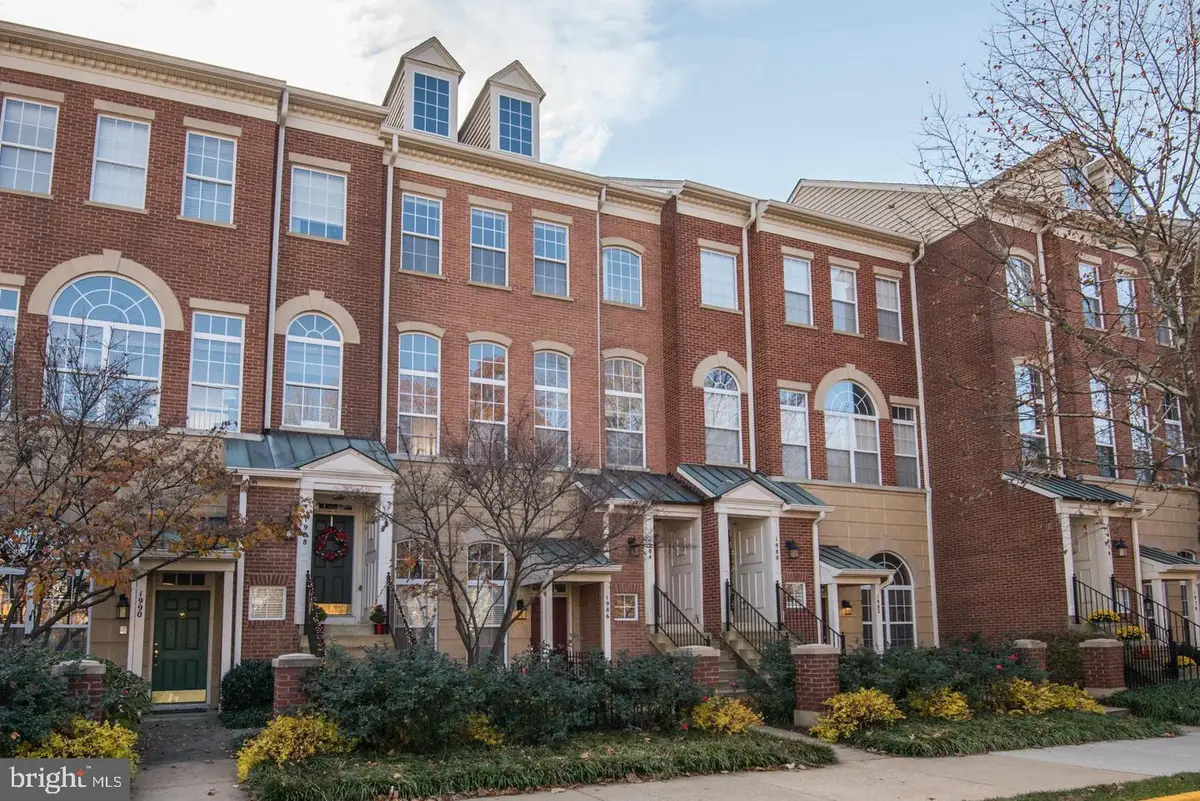 1895 Crescent Park Dr #109a, Reston, VA 20190 - #1