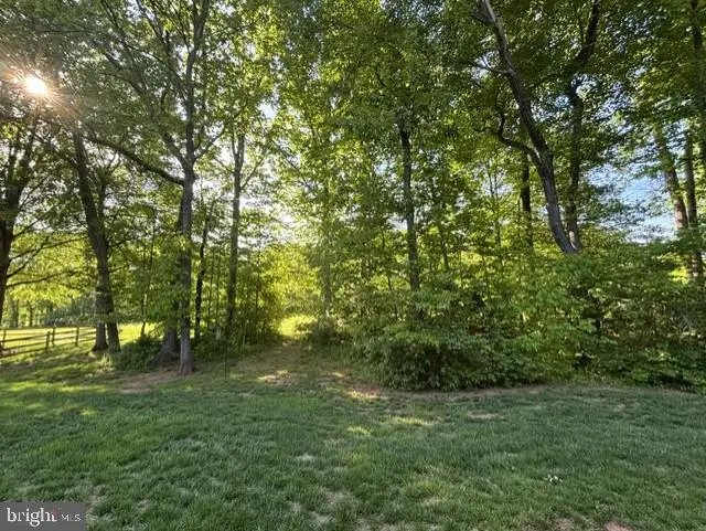 12822 Willow Glen Ct, Herndon, VA 20171 - #3