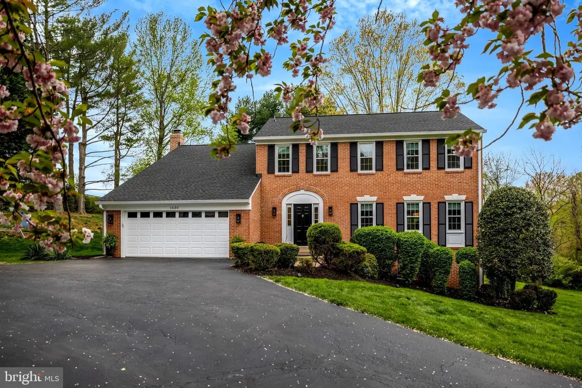 1630 Lozano Dr, Vienna, VA 22182 - #1