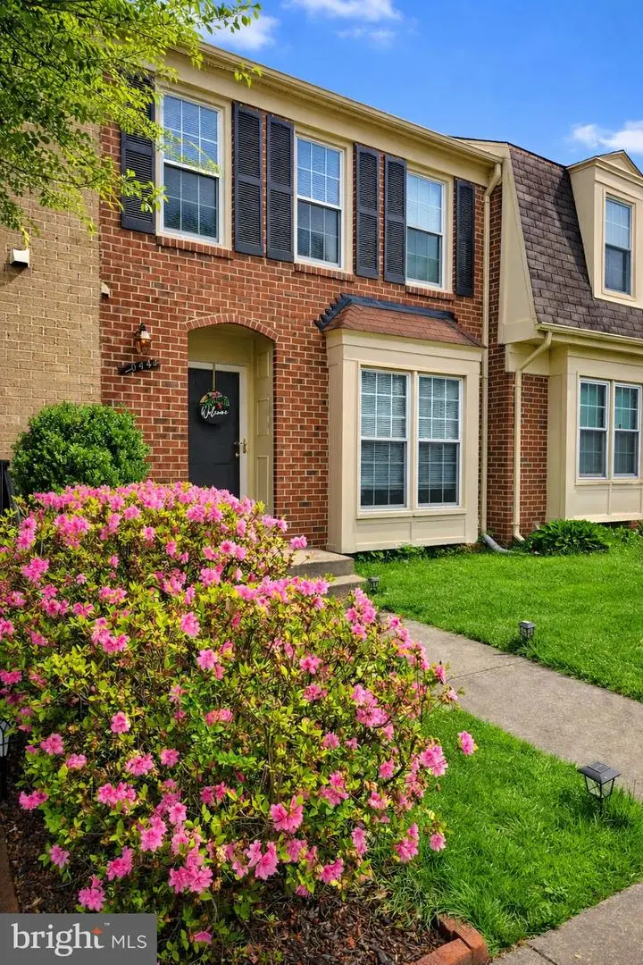 10443 Malone Ct, Fairfax, VA 22032 - #1