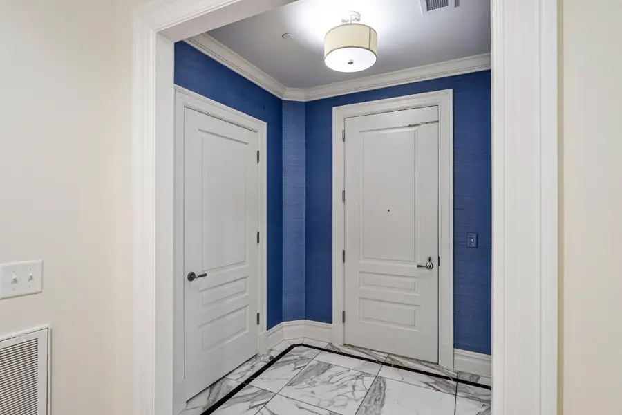 6900 Fleetwood Rd #318, McLean, VA 22101 - #3